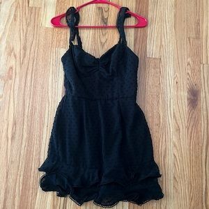 Lucy in the Sky Danika Ruched Sweetheart Dress in Black SIZE SMALL